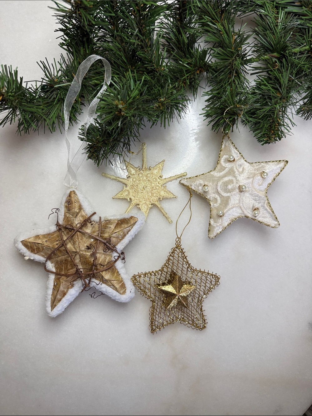 Holiday Star Ornament Set - Gold and White Decorative Hanging Stars